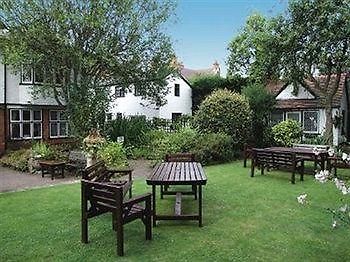 The Tudor Court Hotel Solihull Eksteriør billede