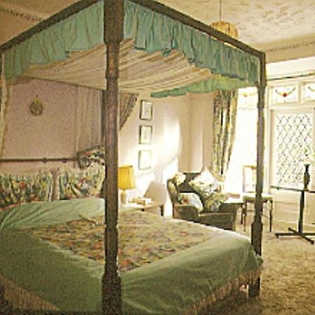 The Tudor Court Hotel Solihull Værelse billede