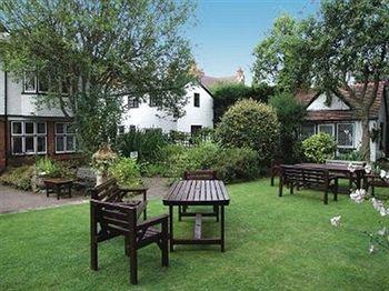The Tudor Court Hotel Solihull Eksteriør billede